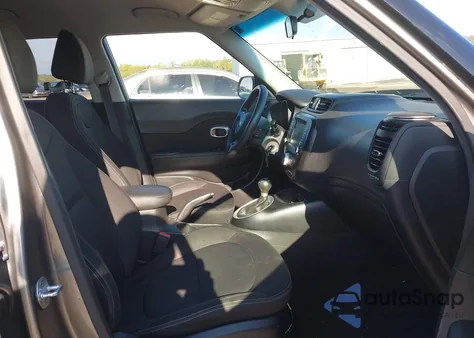 2019 Kia Soul z USA, uszkodzony, nr VIN KNDJN2A28K7656698